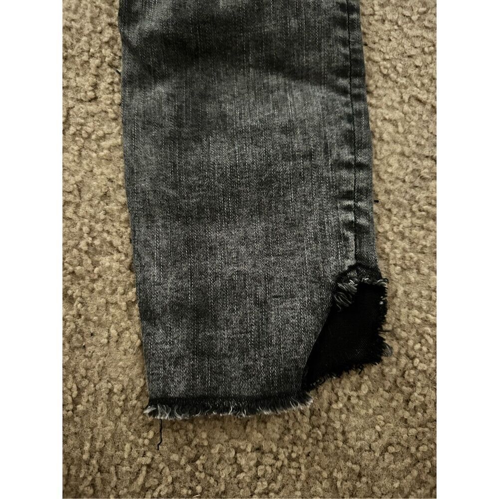 American Eagle Next Level Stretch Ankle Short Crop Black Distressed Jeans - Picture 6 of 7